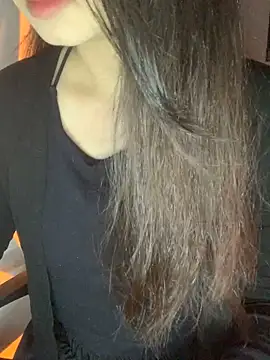 Tinasx56 online show from 11.30.25