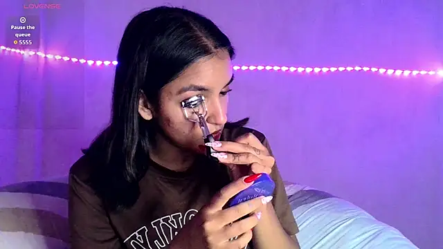 Snapshot of Ari_20_ chatting on 03.23.26 Ari 20 online show from 03.23.26