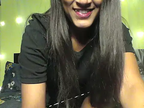 mickle james online show from 11.07.25