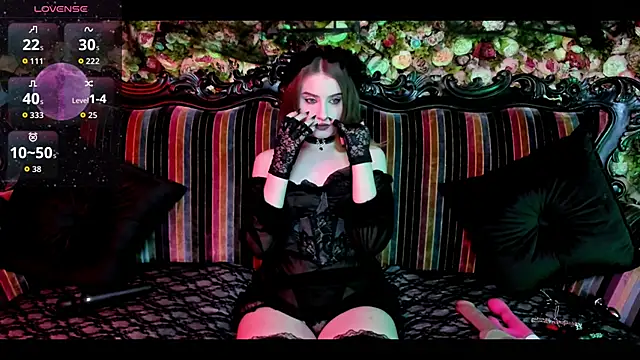 Snapshot of EllieMori chatting on 11.03.25 EllieMori online show from 11.03.25