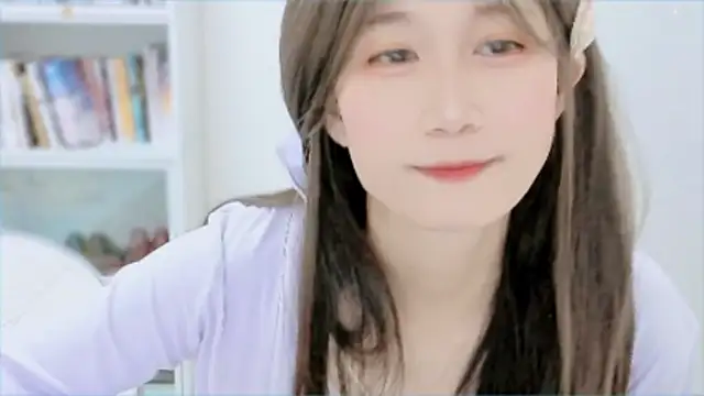 Rabbitlittlefool online show from 12.21.25