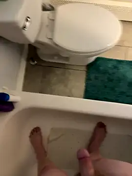 Snapshot of Buck2000 chatting on 09.17.25 Buck2000 online show from 09.17.25