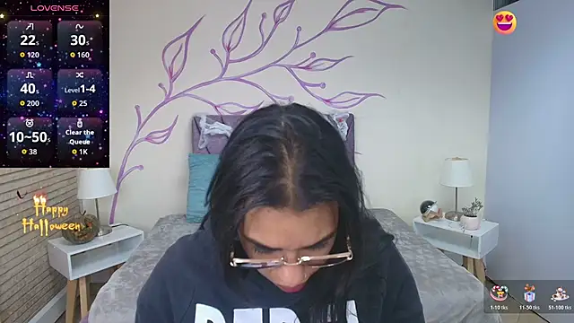 Lia Blake  online show from 11.01.25