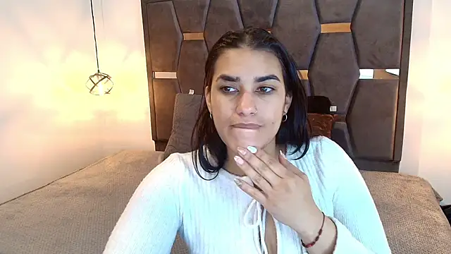Snapshot of Lia_Blake_ chatting on 04.09.26 Lia Blake online show from 04.09.26
