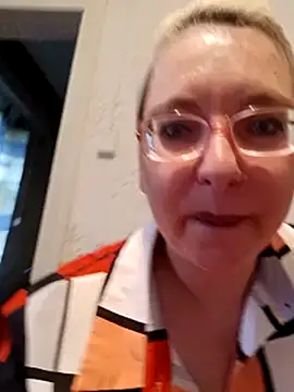 VikaKing online show from 05.11.26