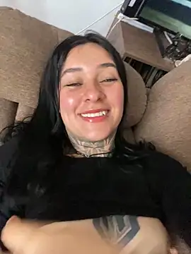 Snapshot of Rouse_07 chatting on 09.10.25 Rouse 07 online show from 09.10.25