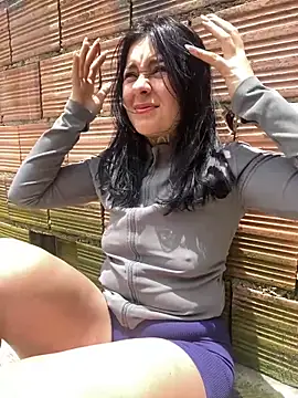 Snapshot of Rouse_07 chatting on 09.25.25 Rouse 07 online show from 09.25.25