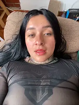 Snapshot of Rouse_07 chatting on 12.03.25 Rouse 07 online show from 12.03.25