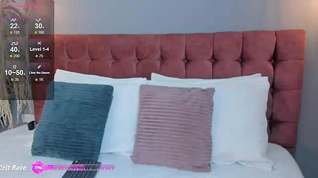 Snapshot of Tania_77_ chatting on 11.24.25 Tania 77 online show from 11.24.25