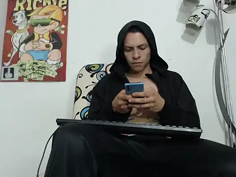 Thomasjons  online show from 10.19.25