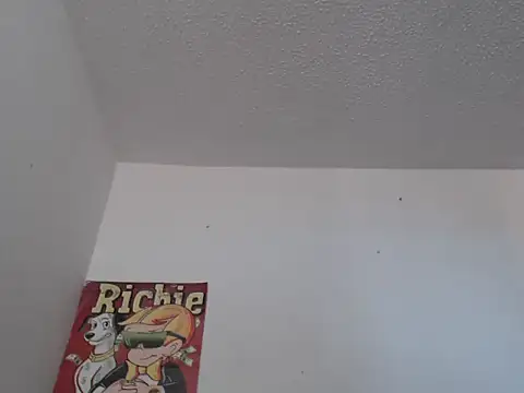 Thomasjons  online show from 10.23.25