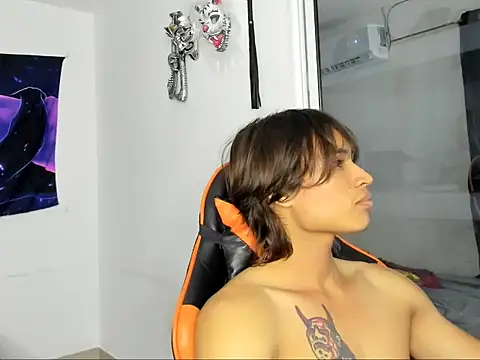 Snapshot of kenshi_roa chatting on 10.07.25 kenshi roa online show from 10.07.25