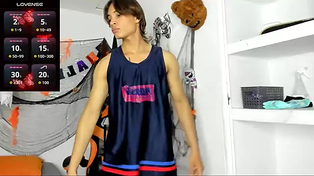 Snapshot of kenshi_roa chatting on 10.23.25 kenshi roa online show from 10.23.25