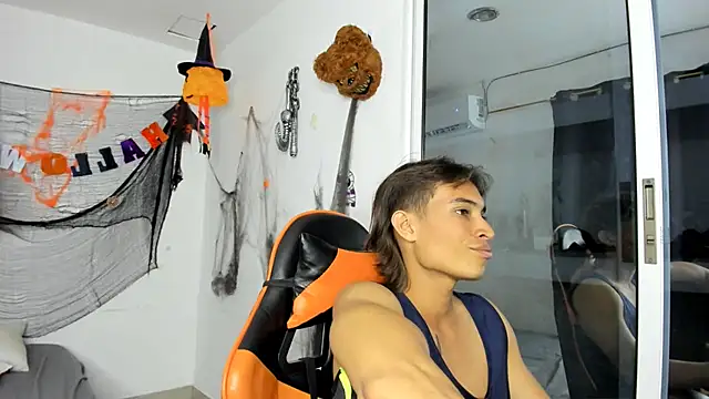 Snapshot of kenshi_roa chatting on 11.17.25 kenshi roa online show from 11.17.25