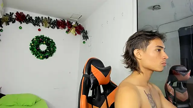 Snapshot of kenshi_roa chatting on 11.29.25 kenshi roa online show from 11.29.25