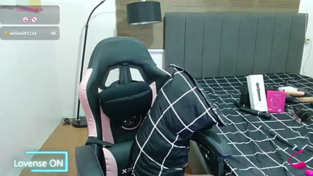 cumwetmebaby online show from 05.02.26