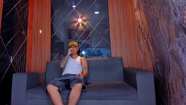 Snapshot of Rick_big chatting on 09.15.25 Rick big online show from 09.15.25