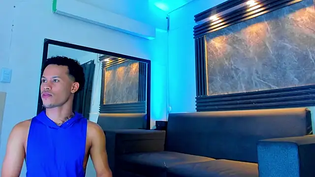 Snapshot of Rick_big chatting on 09.18.25 Rick big online show from 09.18.25