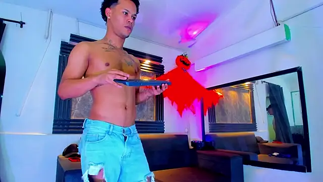 Snapshot of Rick_big chatting on 10.15.25 Rick big online show from 10.15.25