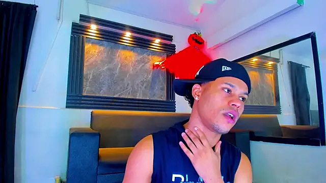 Snapshot of Rick_big chatting on 10.17.25 Rick big online show from 10.17.25