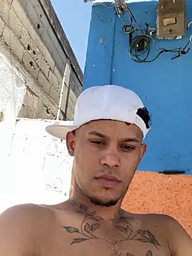 Snapshot of Rick_big chatting on 11.08.25 Rick big online show from 11.08.25