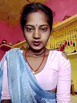 Snapshot of Hot_bbbb chatting on 12.19.25 Hot bbbb online show from 12.19.25