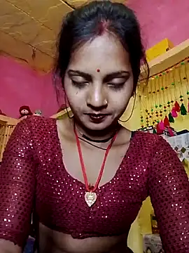 Snapshot of Hot_bbbb chatting on 02.19.26 Hot bbbb online show from 02.19.26