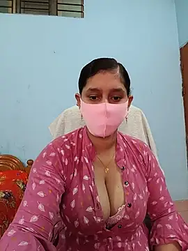 Snapshot of Cute_Faria chatting on 06.19.26 Cute Faria online show from 06.19.26