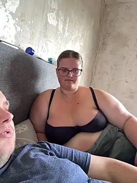 CurvyPaar2 online show from 06.14.26