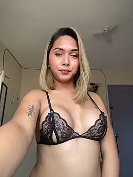 IvoryKath online show from 11.05.25