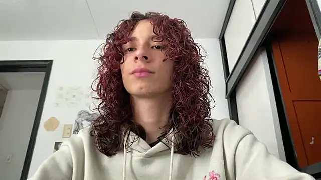 Snapshot of camille_delrey chatting on 02.04.26 camille delrey online show from 02.04.26