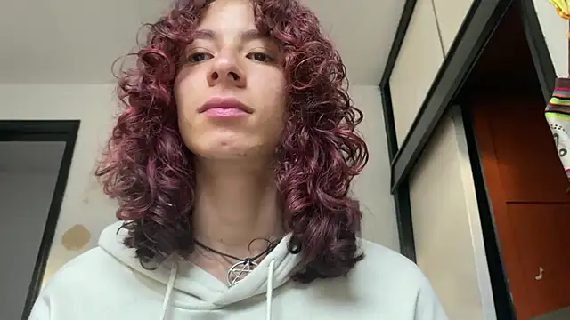 Snapshot of camille_delrey chatting on 02.05.26 camille delrey online show from 02.05.26