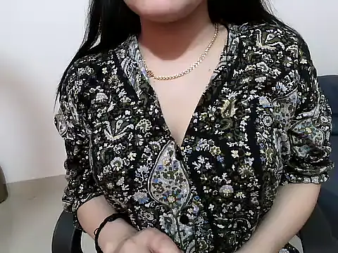 Hazel Angel online show from 10.12.25