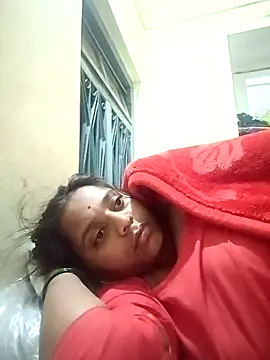 Snapshot of Hot_crety chatting on 11.20.25 Hot crety online show from 11.20.25