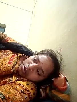 Snapshot of Hot_crety chatting on 12.03.25 Hot crety online show from 12.03.25