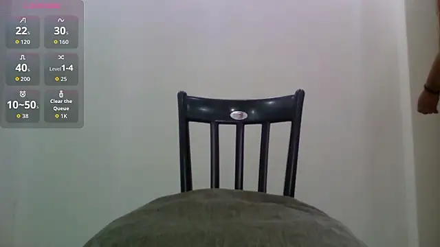 Snapshot of cute_girl007 chatting on 12.04.25 cute girl007 online show from 12.04.25