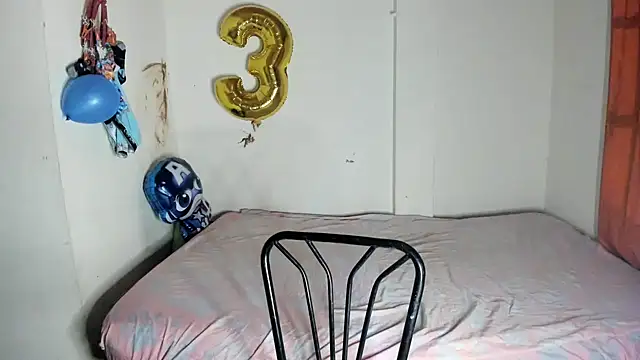 Daphne girlsex online show from 09.24.25