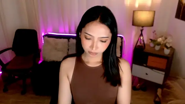 Snapshot of Sassy_Suzuhime chatting on 10.18.25 Sassy Suzuhime online show from 10.18.25