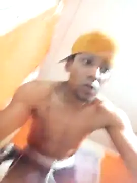 Xhimo5 online show from 02.17.26