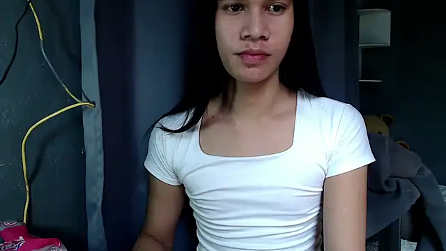 Snapshot of urseductivebarbie_xx chatting on 10.06.25 urseductivebarbie xx online show from 10.06.25