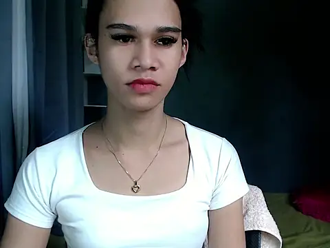 Snapshot of urseductivebarbie_xx chatting on 11.03.25 urseductivebarbie xx online show from 11.03.25