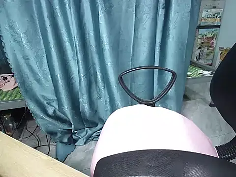 Snapshot of _Sara_768 chatting on 02.18.26 Sara 768 online show from 02.18.26