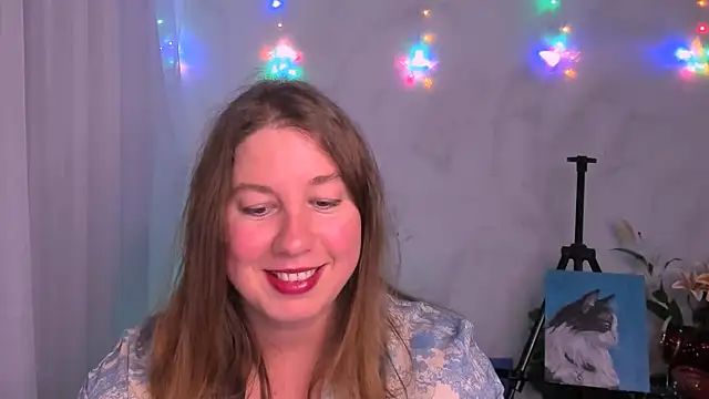 Snapshot of NancySanders chatting on 10.04.25 NancySanders online show from 10.04.25