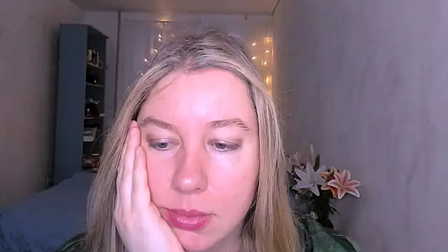 Snapshot of NancySanders chatting on 02.07.26 NancySanders online show from 02.07.26