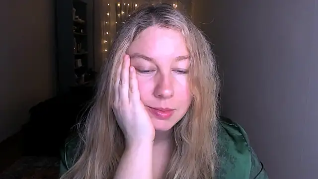 Snapshot of NancySanders chatting on 03.27.26 NancySanders online show from 03.27.26