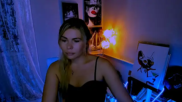 LoraBoyar online show from 06.29.26