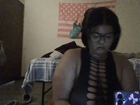 Snapshot of TharealBunn chatting on 03.26.26 TharealBunn online show from 03.26.26