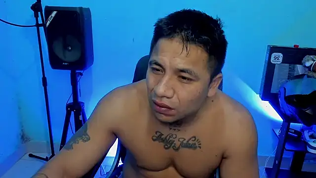 zeus 7777 online show from 04.19.26
