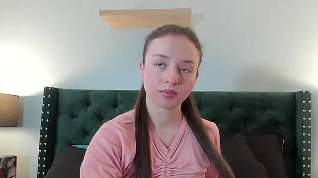 VioletaNova online show from 06.10.26