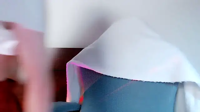 Snapshot of Cam-Ly chatting on 12.20.25 Cam-Ly online show from 12.20.25